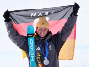 Aicher auf dem Podest