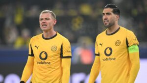 BVB-Geschäftsführer Carsten Cramer spricht bei einer Veranstaltung am Mikrofon