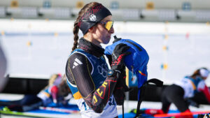Franziska Preuß, Vanessa Voigt und Janina Hettich-Walz beim Biathlon in der Loipe