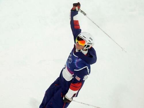 Alex Ferreira jubelt über den Gewinn der Goldmedaille in der Halfpipe bei den Olympischen Spielen