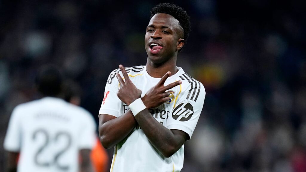 Vinicius Junior jubelt nach seinem Treffer für Real Madrid gegen Real Sociedad