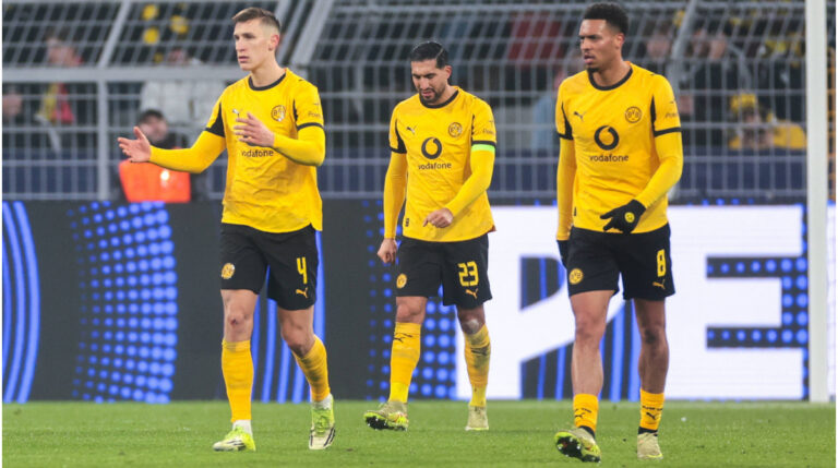 BVB-Kapitän Emre Can und Abwehrchef Nico Schlotterbeck im Gespräch auf dem Trainingsplatz