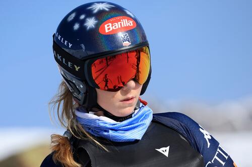 Skirennfahrerin Mikaela Shiffrin konzentriert und emotional bei den Olympischen Spielen