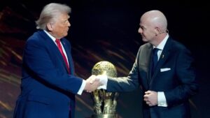 FIFA-Präsident Gianni Infantino und US-Präsident Donald Trump im Gespräch