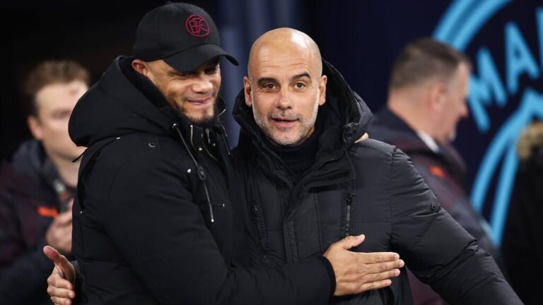 Pep Guardiola und Vincent Kompany am Spielfeldrand