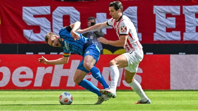 Maximilian Eggestein bejubelt seinen späten Siegtreffer für den SC Freiburg gegen Heidenheim