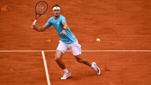 Ein jubelnder Alexander Zverev auf dem Sandplatz beim ATP Masters in Madrid