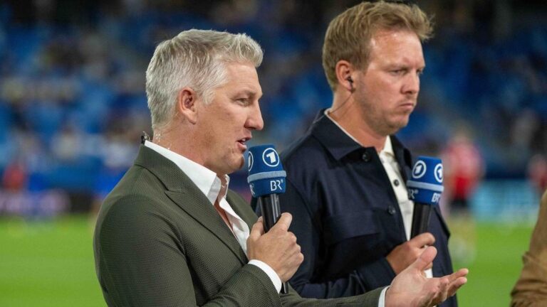 Bastian Schweinsteiger im ARD-Studio mit nachdenklichem Blick bei der Analyse der deutschen Nationalmannschaft