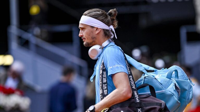 Ein enttäuschter Alexander Zverev auf dem Tennisplatz