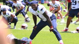 Wide Receiver A.J. Brown im Trikot der Philadelphia Eagles auf dem Spielfeld
