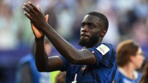 Dayot Upamecano im Trikot der französischen Nationalmannschaft bei der Weltmeisterschaft.