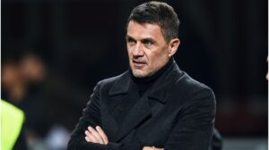 Paolo Maldini im Anzug als neuer Technischer Direktor der italienischen Fußball-Nationalmannschaft.