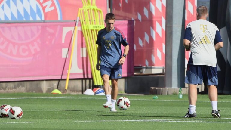 Bryan Zaragoza im Trikot des FC Bayern München