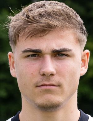 Jubelnde Spieler von Hertha BSC nach einem Treffer im Berliner Olympiastadion