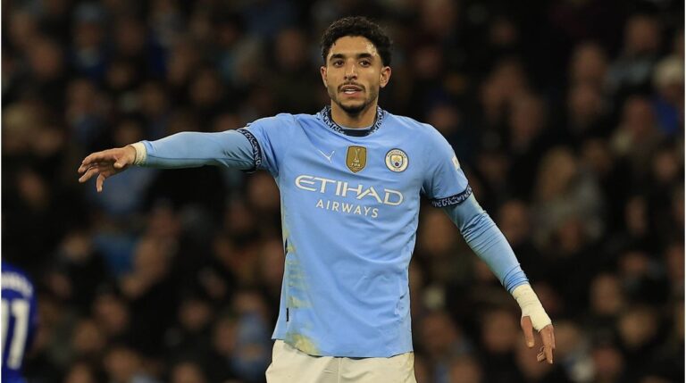 Omar Marmoush im Trikot von Manchester City vor seinem Wechsel zu Tottenham