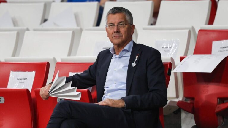 Präsident Herbert Hainer und Vorstandschef Jan-Christian Dreesen des FC Bayern München