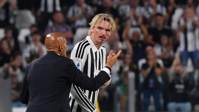 Ein enttäuschter Luciano Spalletti am Spielfeldrand im Stadion von Juventus Turin.