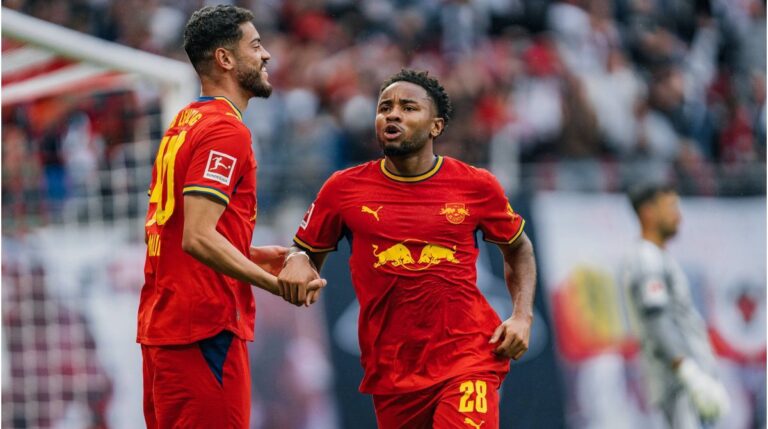 Christopher Nkunku im Trikot von RB Leipzig während eines Bundesligaspiels