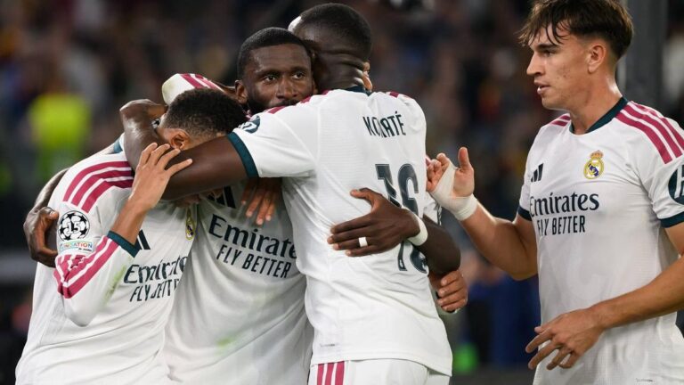 Antonio Rüdiger jubelt nach seinem Kopfballtor für Real Madrid